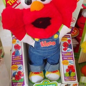 Let's pretend Elmo